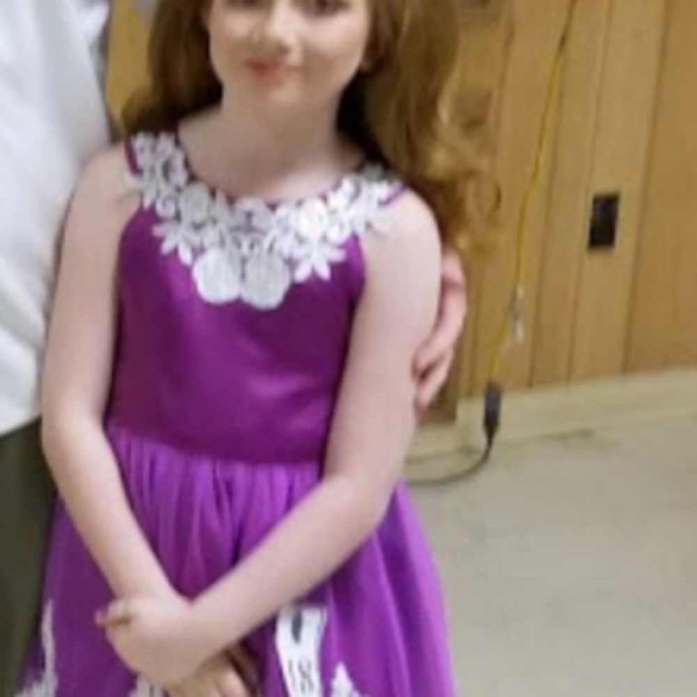 Girls dress